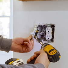 Electrical-Troubleshooting-in-Houma-Expert-Diagnosis-and-Reliable-Solutions-from-MK-Electric-Man 0