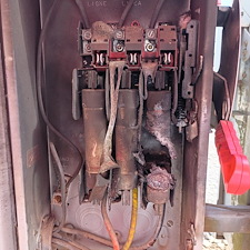 Emergency-Houma-Electrician-specialize-in-small-job-electrical-repairs-in-Crescent-Houma-LA 0