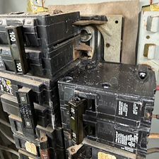 Exceptional-Same-Day-Electrician-Service-in-Mulberry-Houma-LA 0