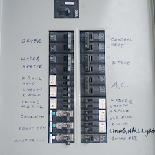 Locally-Owned-and-Operated-Electrician-Providing-Same-Day-Electrical-Repairs-in-North-Houma-Houma-LA 0