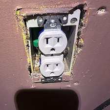 Outlet-Repair-in-Houma-LA-Burned-Receptacle-Replaced-by-Licensed-Electrician 0
