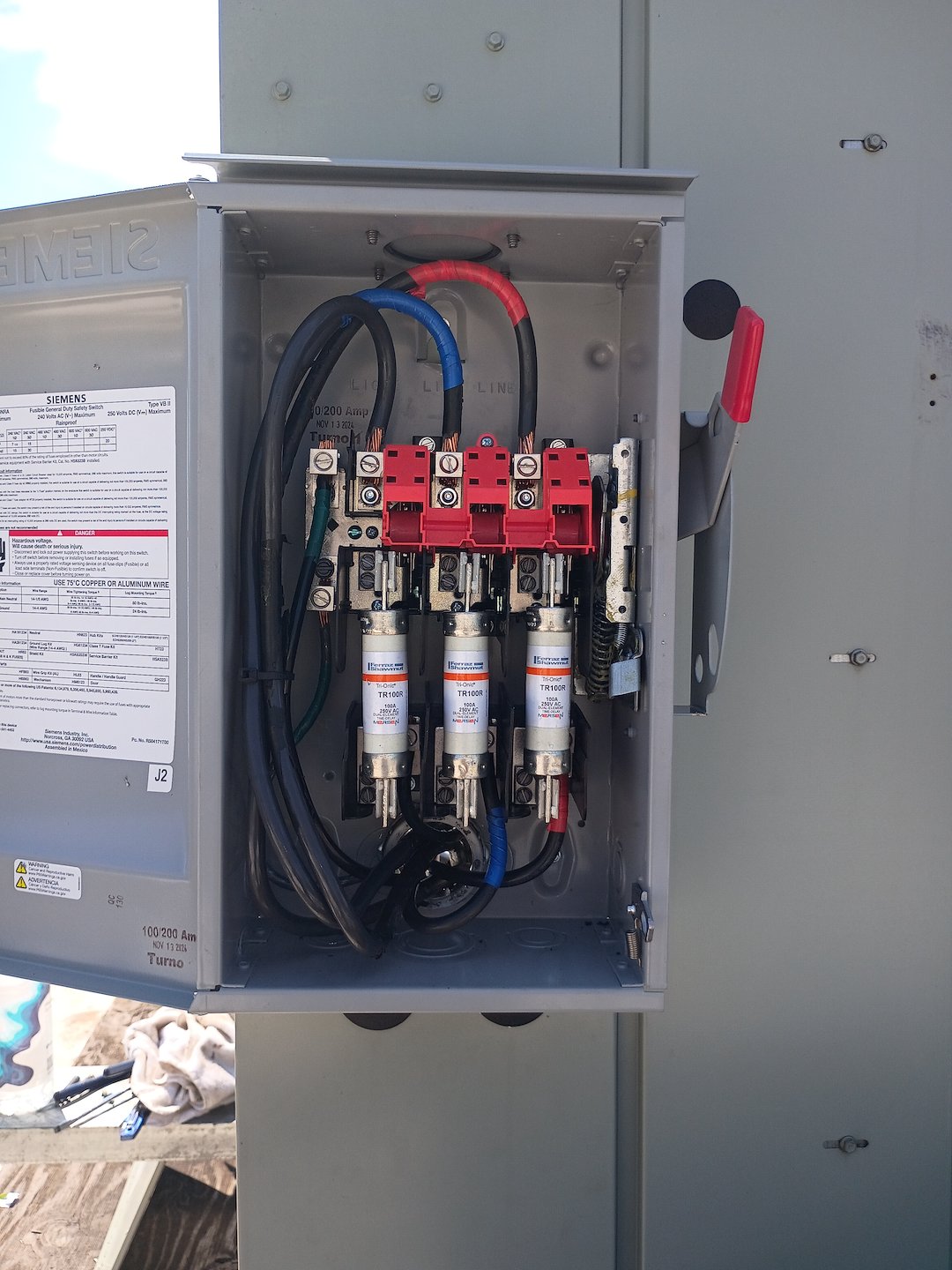 Same Day Emergency Electrical Repairs and Power Outage Restoration in Sugar Mill, Houma, LA 70360
