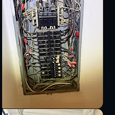 Trusted-Local-Electrician-for-Same-Day-Electrical-Repairs-in-Bayou-Blue 0